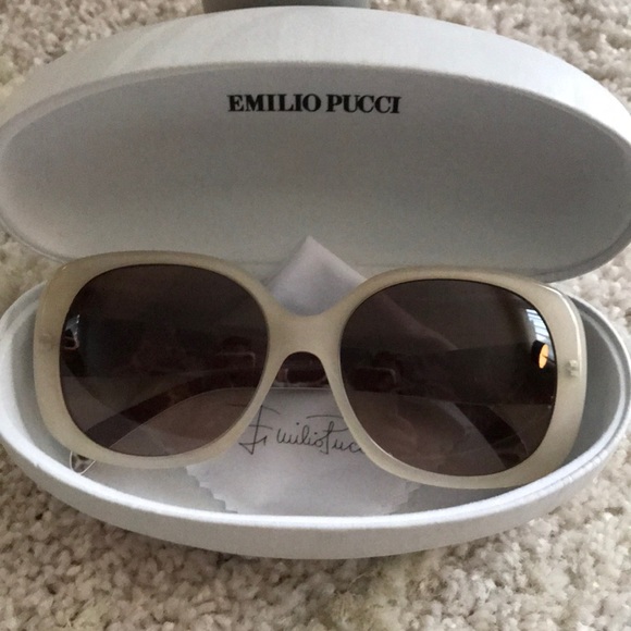 Emilio Pucci Accessories - Emilio Pucci Sunglasses